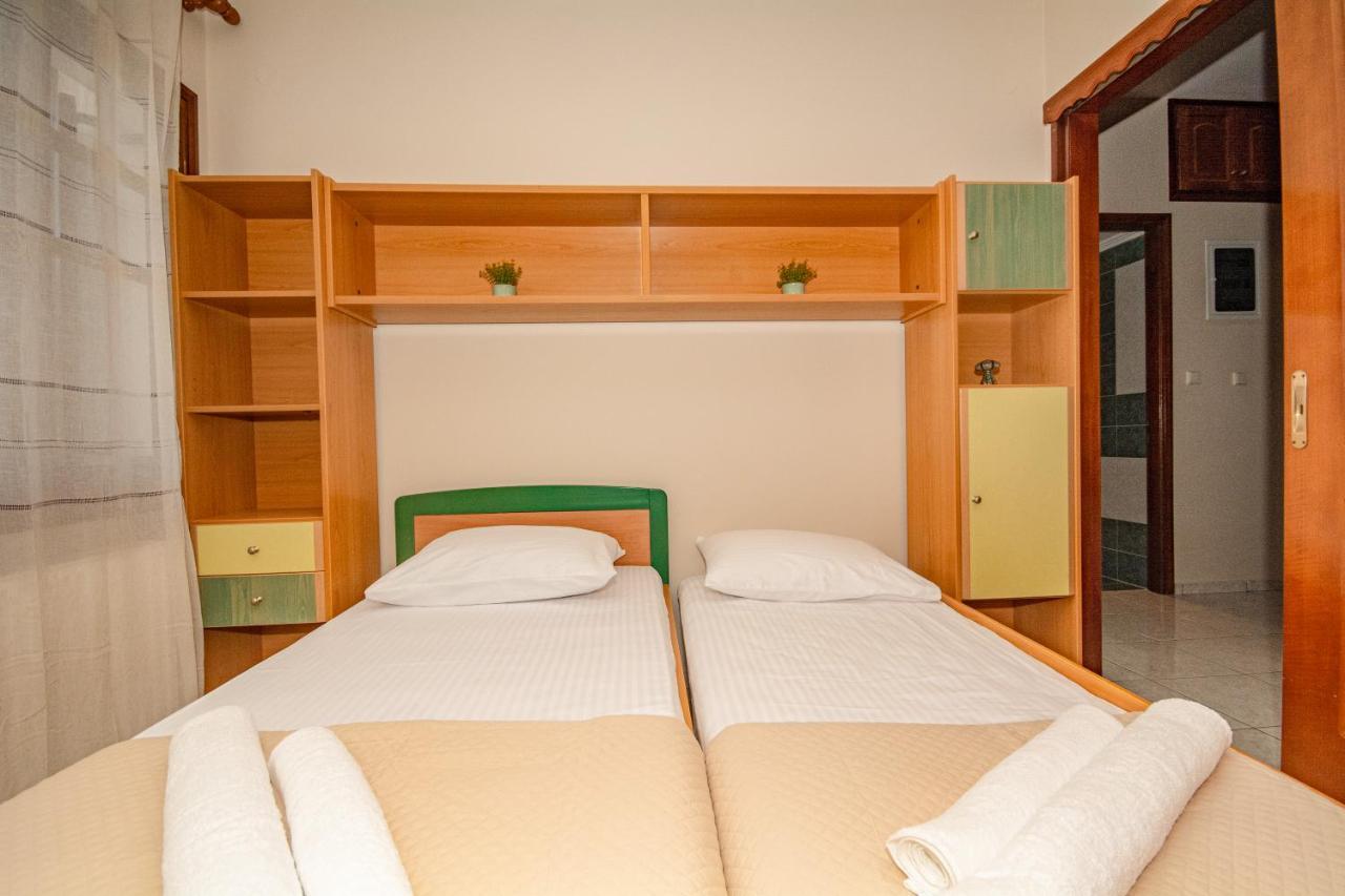 Appartement Strevagio Family House à Kíssamos Extérieur photo