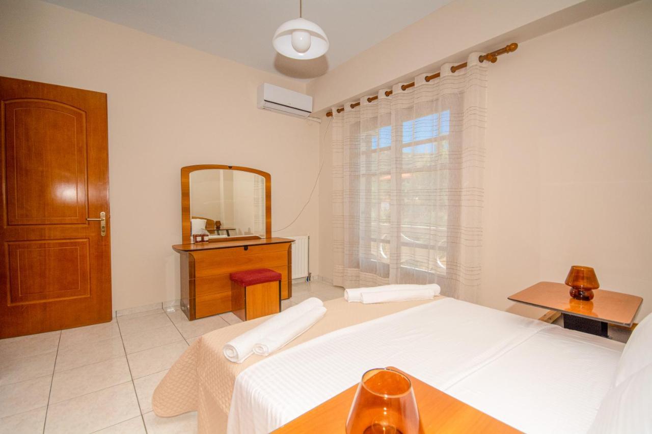 Appartement Strevagio Family House à Kíssamos Extérieur photo